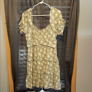 Trixxi Cream Floral Mini Dress